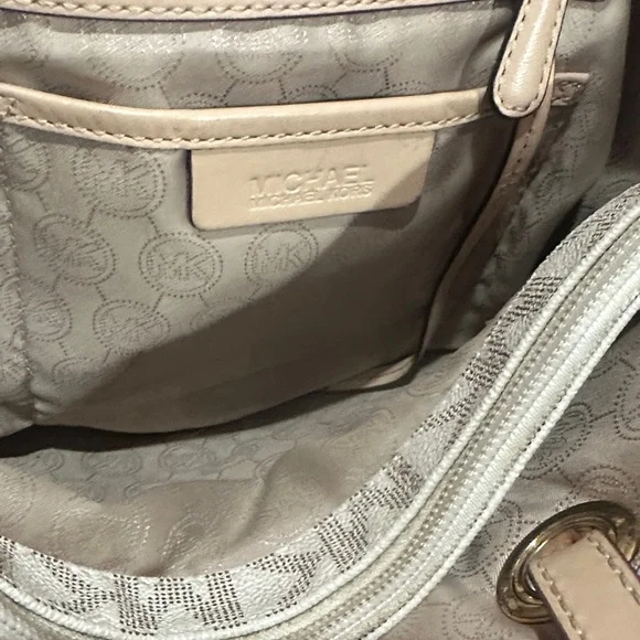 Michael Kors Cream and Tan Logo Tote - Picture 4 of 4